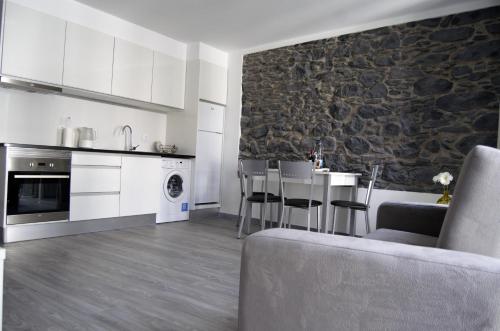 Hotel Apartamentos Funchal By Petit Hotels