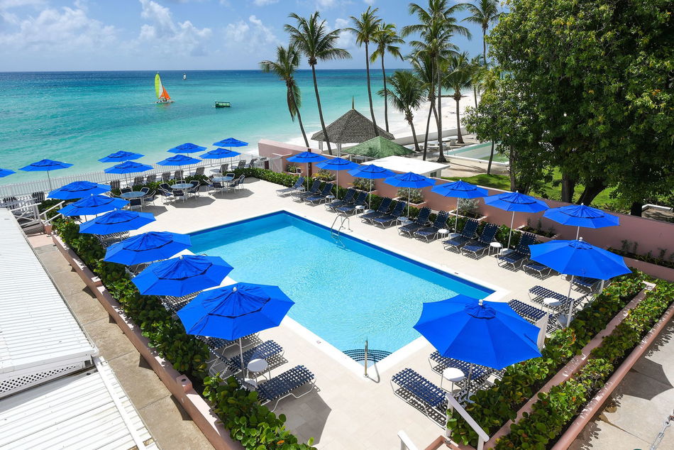 Butterfly Beach Hotel Outdoor Pool