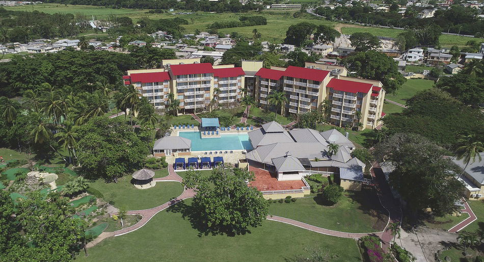 Divi Southwinds Beach Resort Exterior