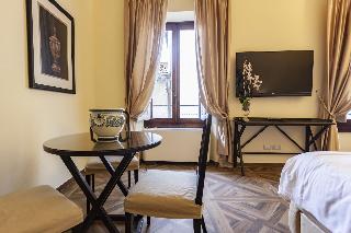 Hotel Tornabuoni Suites Collection