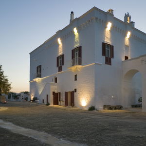Hotel Masseria Torre Coccaro cazare Savelletri