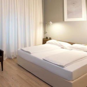 Hotel I Portici Hotel Bologna cazare Bologna