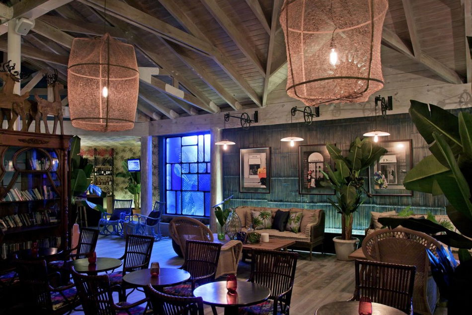 Gran Ventana Beach Resort Bar