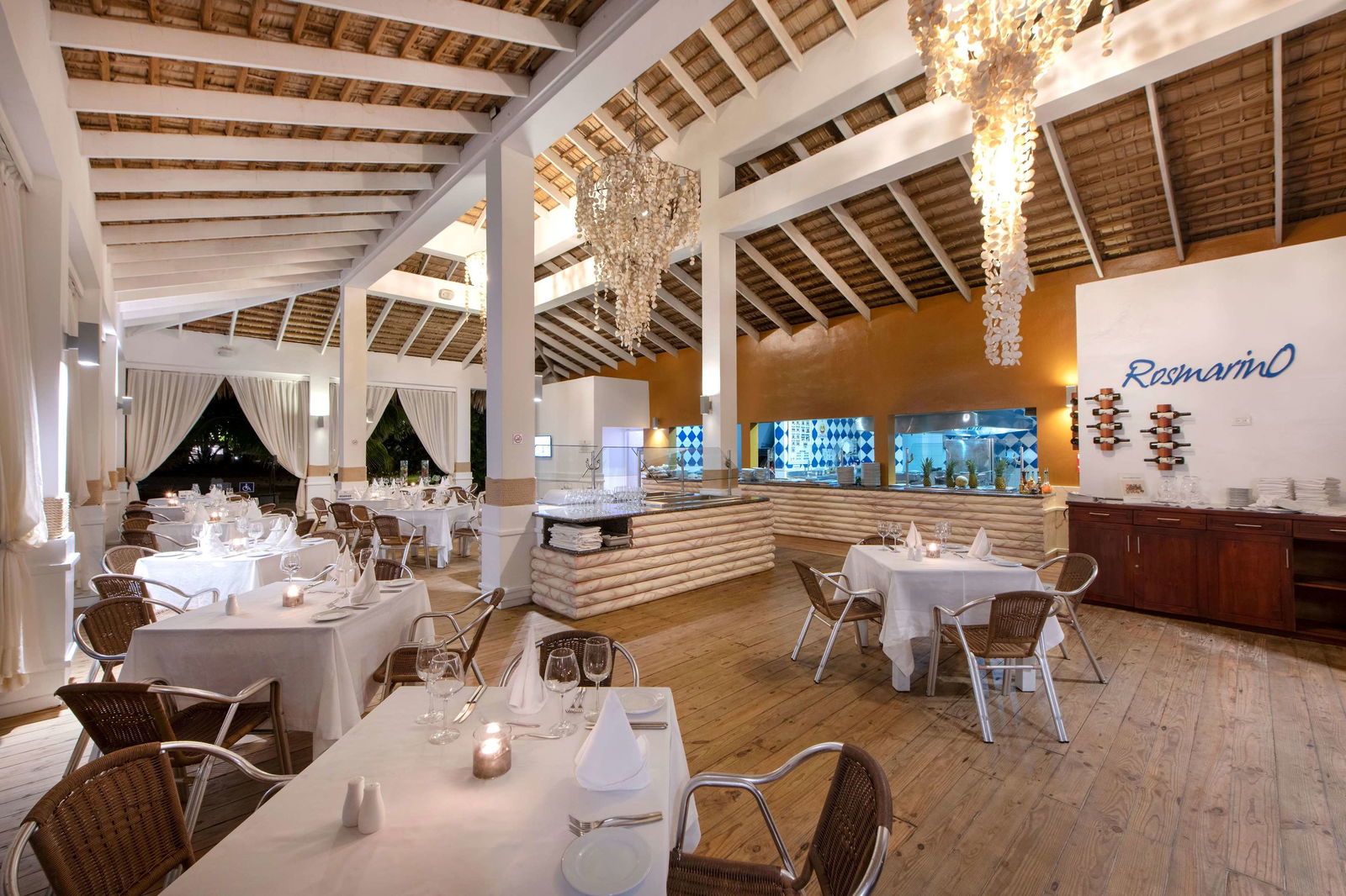 Viva Wyndham V Heavens - All-Inclusive Resort, Adults Only Restaurant
