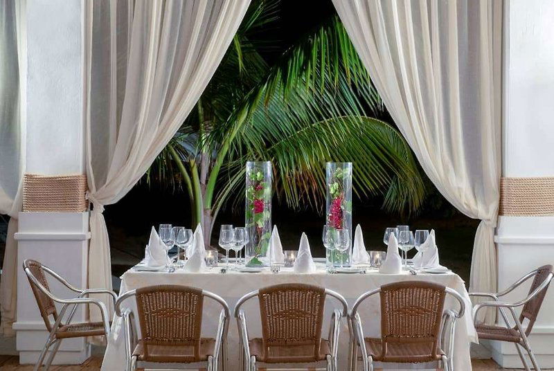 Viva Wyndham V Heavens - All-Inclusive Resort, Adults Only Restaurant