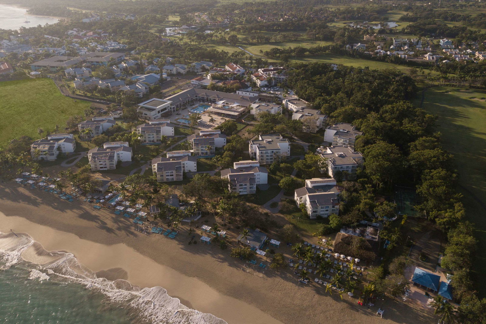 Emotions Playa Dorada Exterior