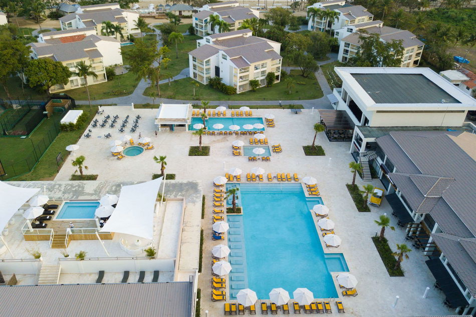 Emotions Playa Dorada Outdoor Pool