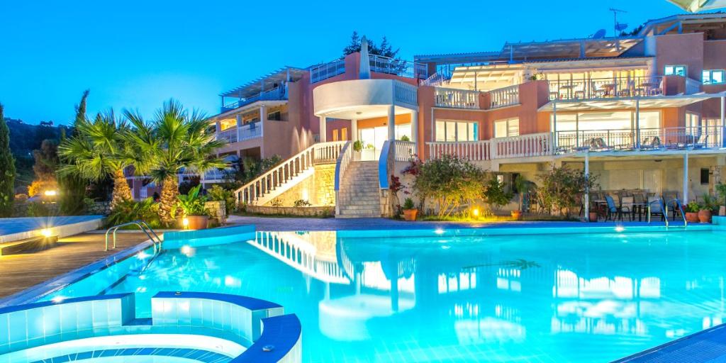 Hotel Belvedere Gerakas Lux. Suites