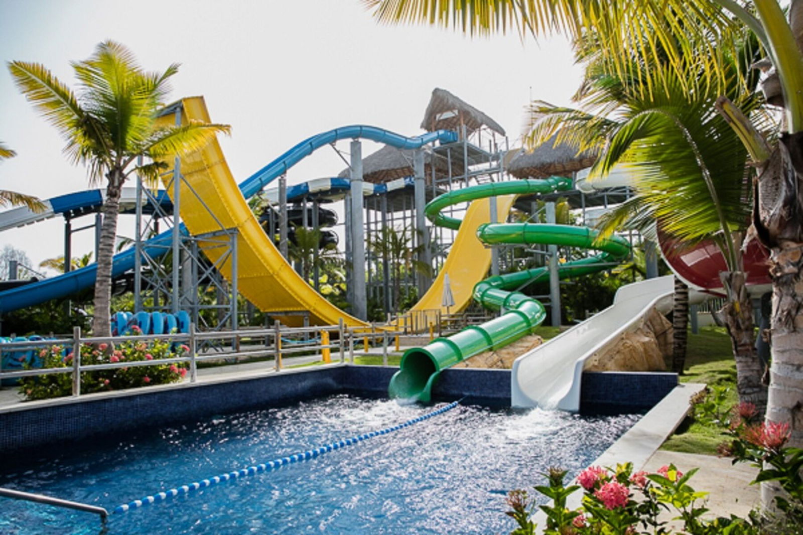 Royalton Splash Punta Cana, An Autograph Collection All-Inclusive Resort & Casino Outdoor Pool