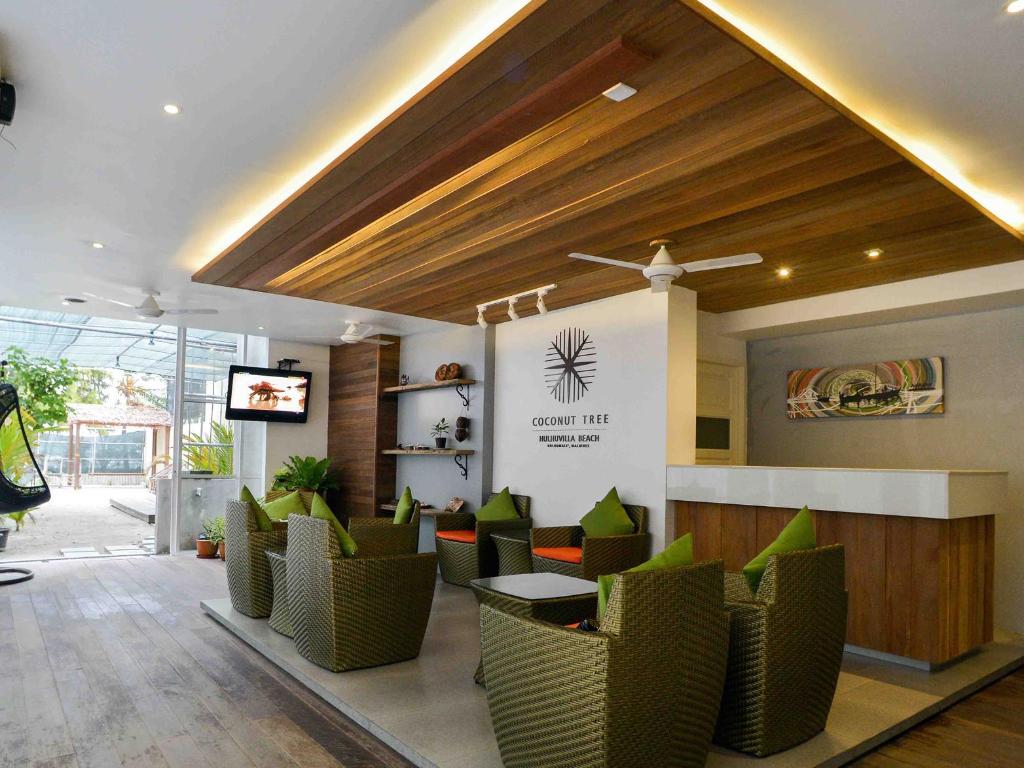 Hotel Coconut Tree Hulhuvilla Beach