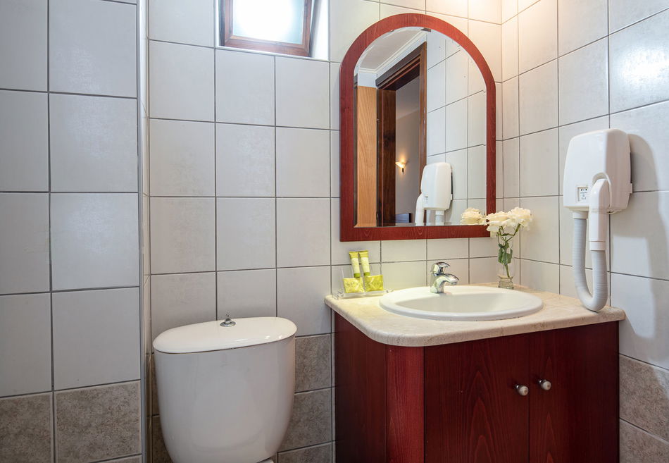 Lesse Hotel