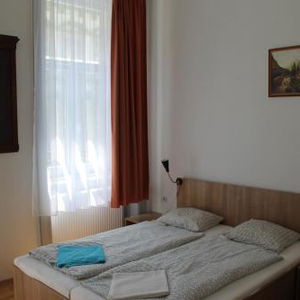 Hotel Capital Guesthouse cazare Budapesta