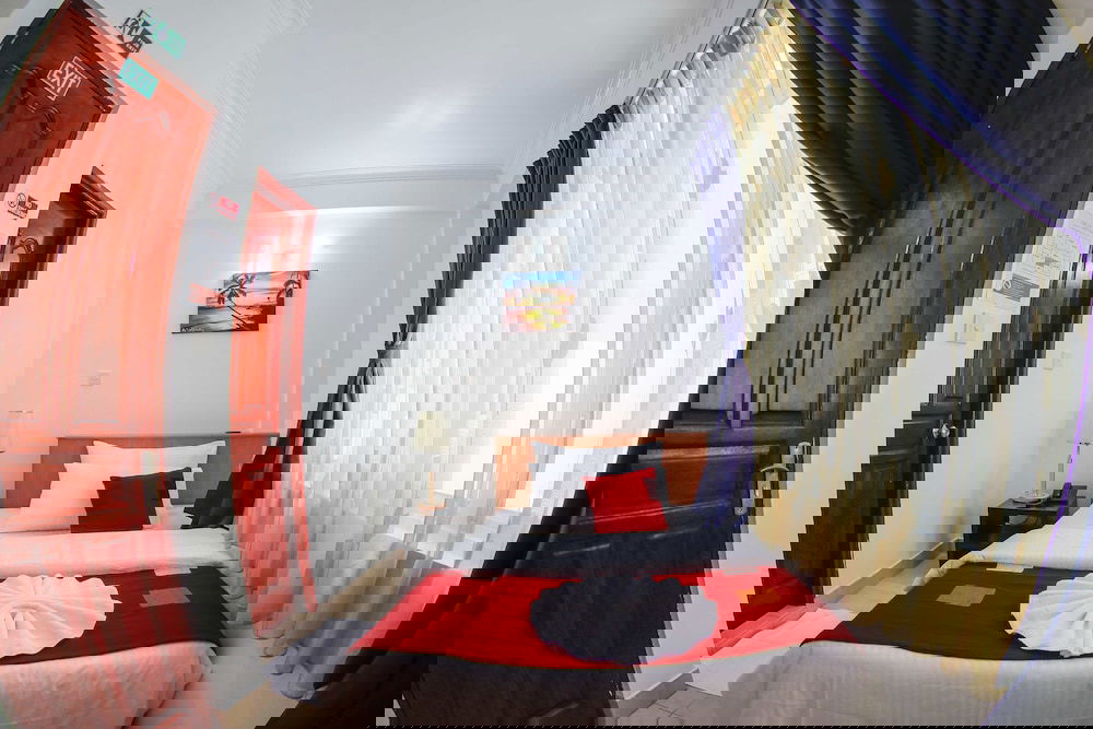 Hotel Sunny Suites Inn