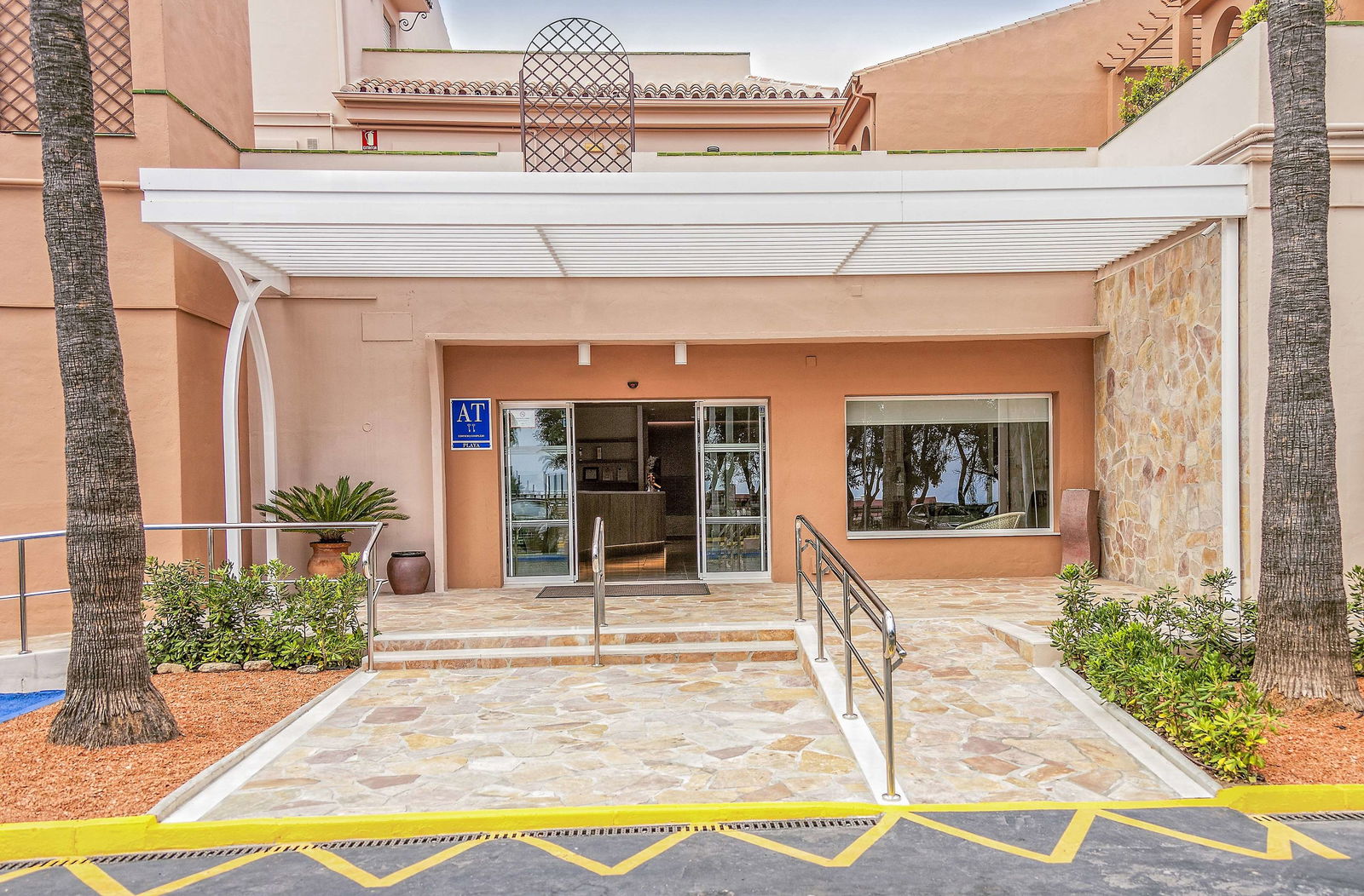 Hotel Diamond Resorts Los Amigos Beach Club