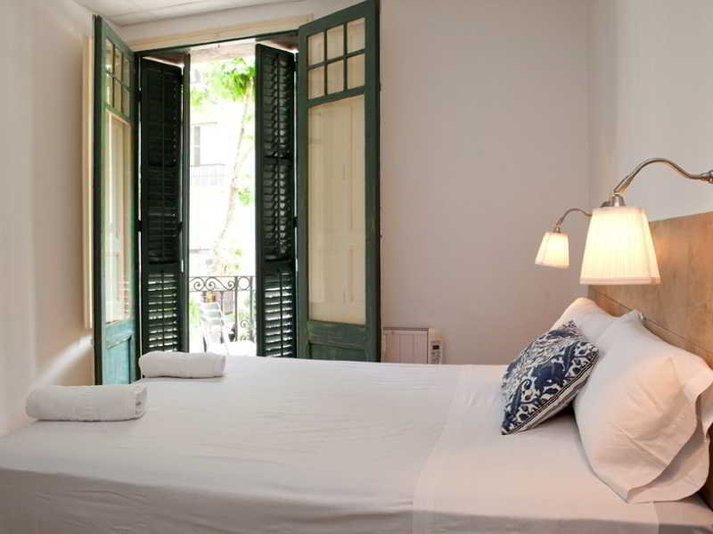 2570264-hostal-martinval.jpg