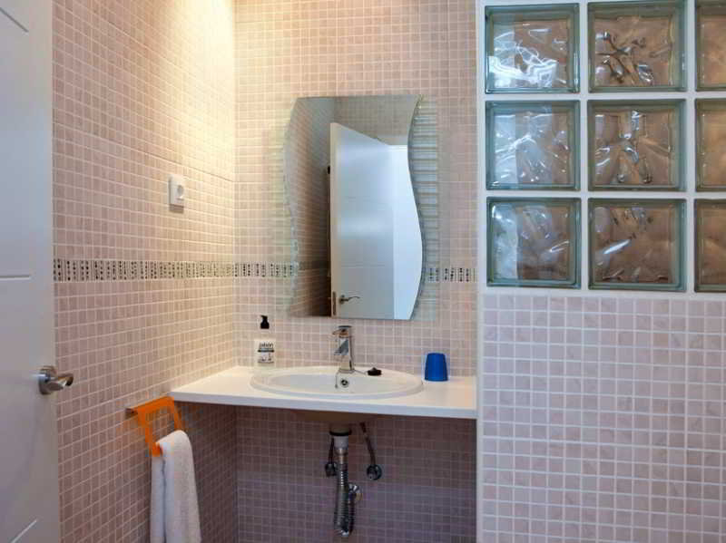 2570293-hostal-martinval.jpg