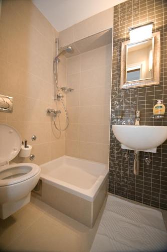 Hotel Old Town Ivory Apartments