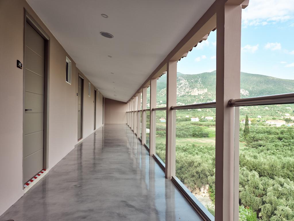 Hotel Koukounaria Hotel And Suites