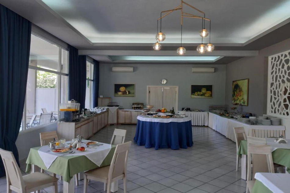 Aethria Hotel