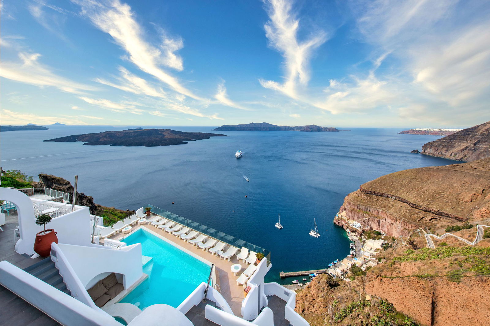 Hotel Athina Luxury Suites