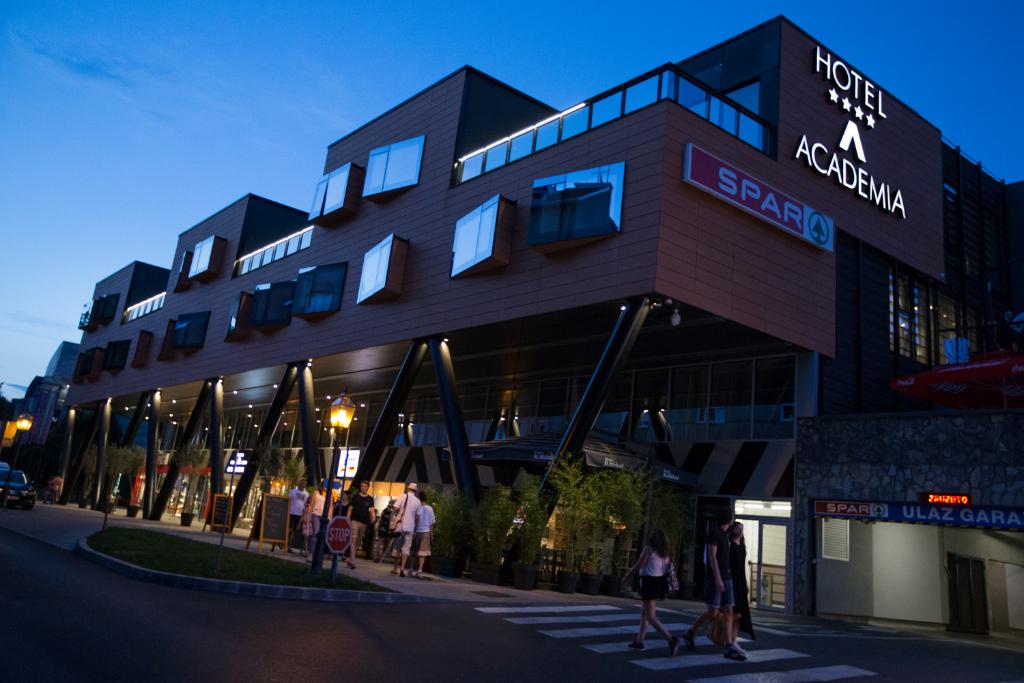 Hotel Academia Hotel