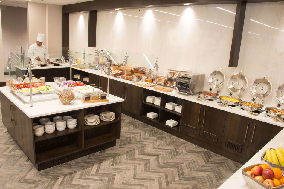 DoubleTree by Hilton Hotel Syracuse Restaurant
