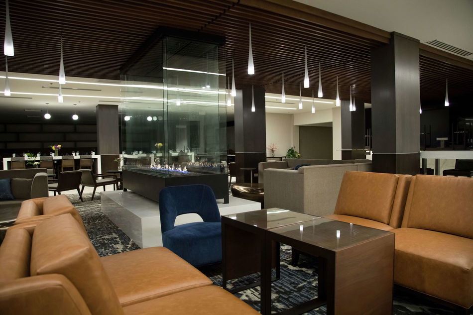 DoubleTree by Hilton Hotel Syracuse Bar