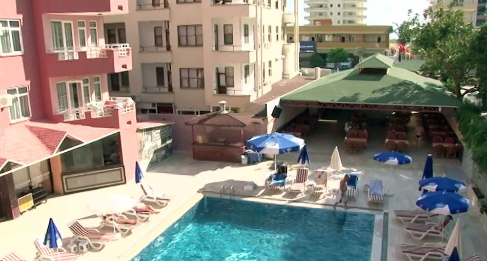 Bariscan Hotel Outdoor Pool