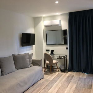 Sejur Athens Coast By London Hotel (15 Km From Athens) vacanta Atena
