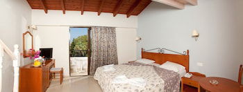 2084785-matoula-beach-hotel.jpg