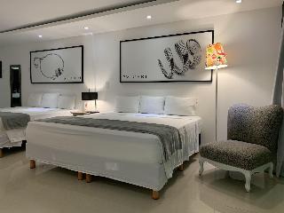 2534230-spazio-boutique.jpg