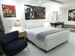 2534771-spazio-boutique.jpg