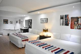 2534826-spazio-boutique.jpg