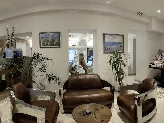 3000536-hotel-esprit-dazur.jpg
