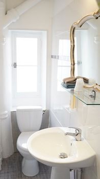 2308941-des-dames.jpg