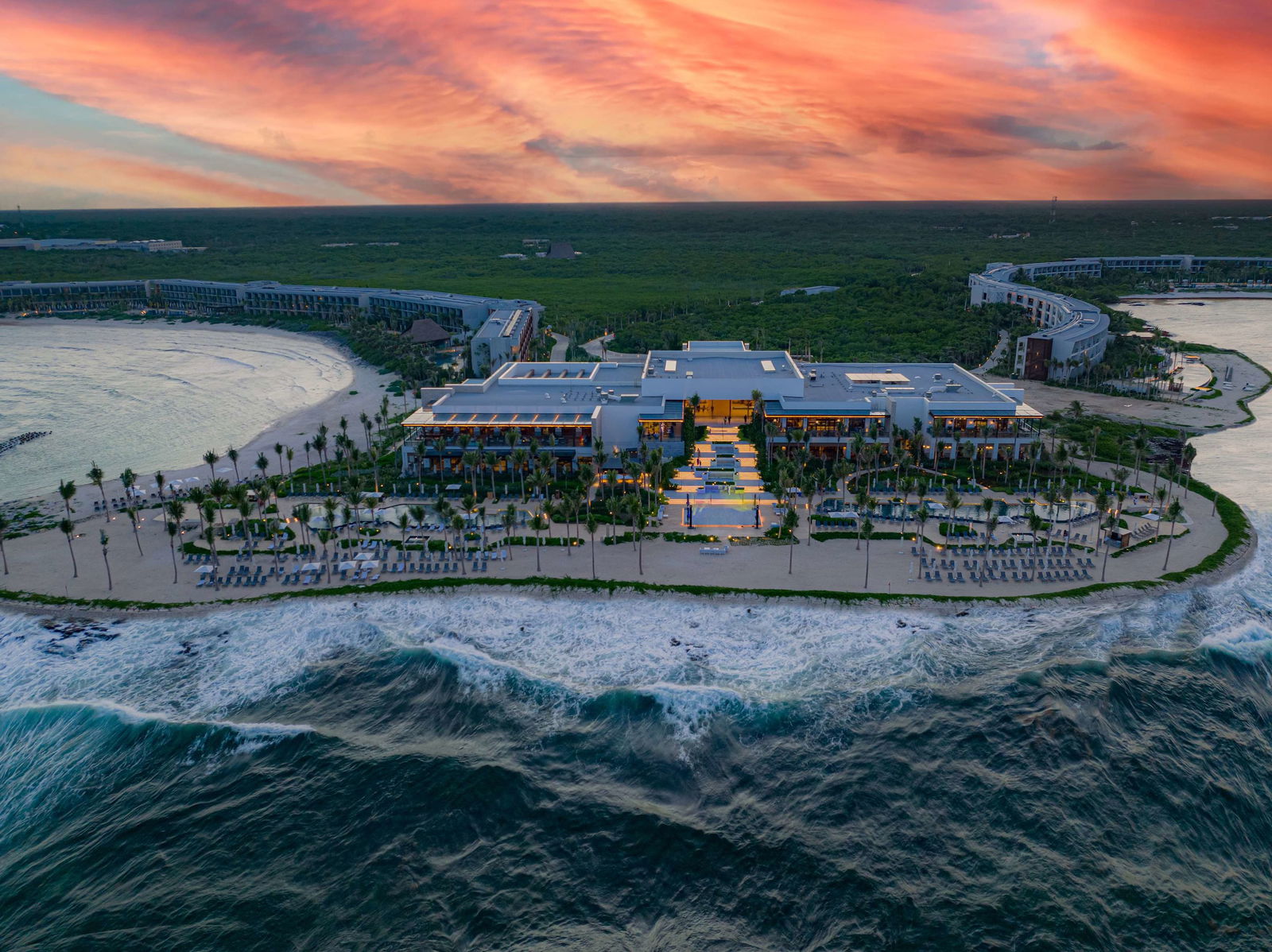 Hilton Tulum Riviera Maya All-Inclusive Resort Exterior