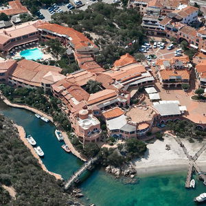 Hotel Cervo cazare Sardinia