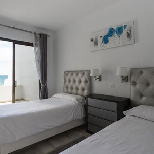 Hotel Aparthotel Coral Beach cazare Marbella