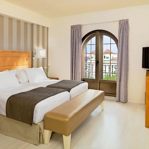 Sejur H10 Andalucia Plaza vacanta Marbella