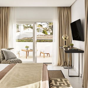 Hotel Nobu Hotel Marbella cazare Marbella