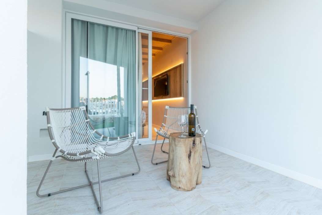 Suites Del Lago Eco Hotel & Thalasso Pool Restaurant