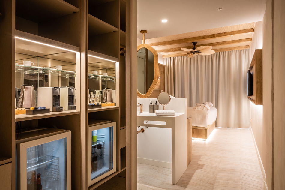 Suites Del Lago Eco Hotel & Thalasso Pool Room Example