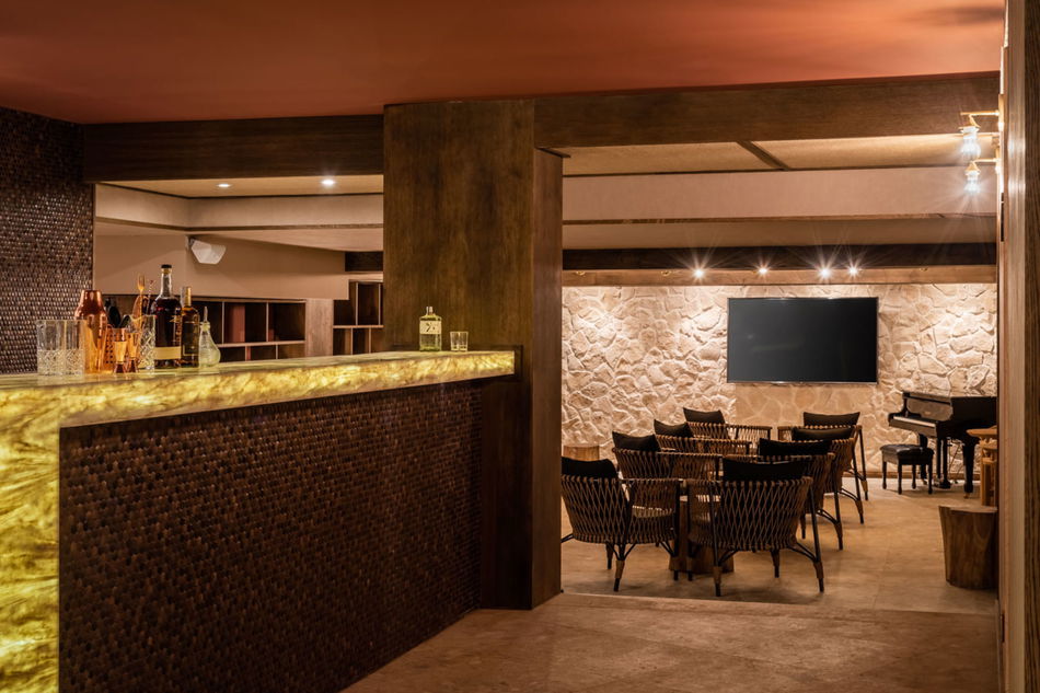 Suites Del Lago Eco Hotel & Thalasso Pool Bar