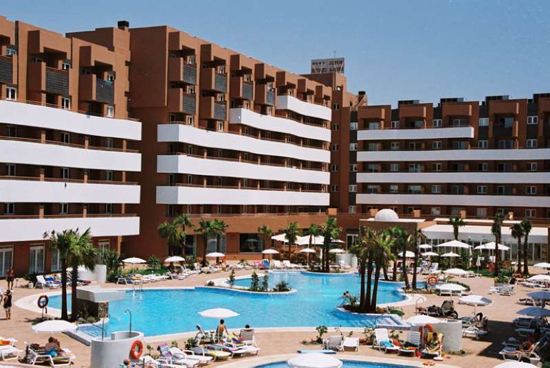 Hotel Apartahotel Arena Center
