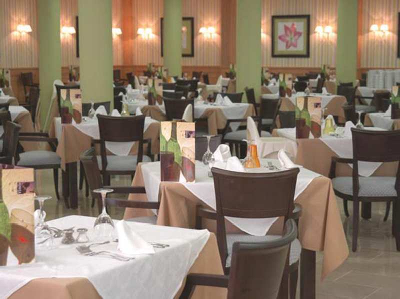 Grupotel Aldea Cala'n Bosch Restaurant