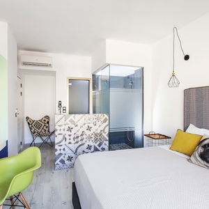 Hotel Blue Bottle cazare Thessaloniki