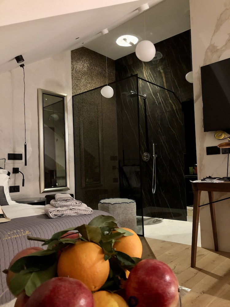 Hotel La Vita E Bella Vi