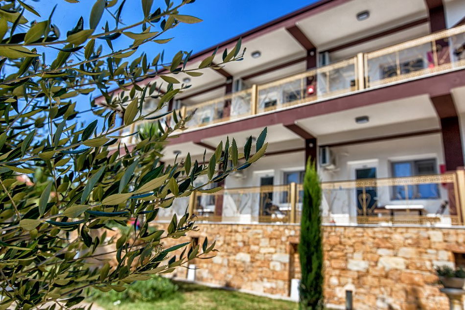 2381074-greek-pride-hotel-apartments.jpg