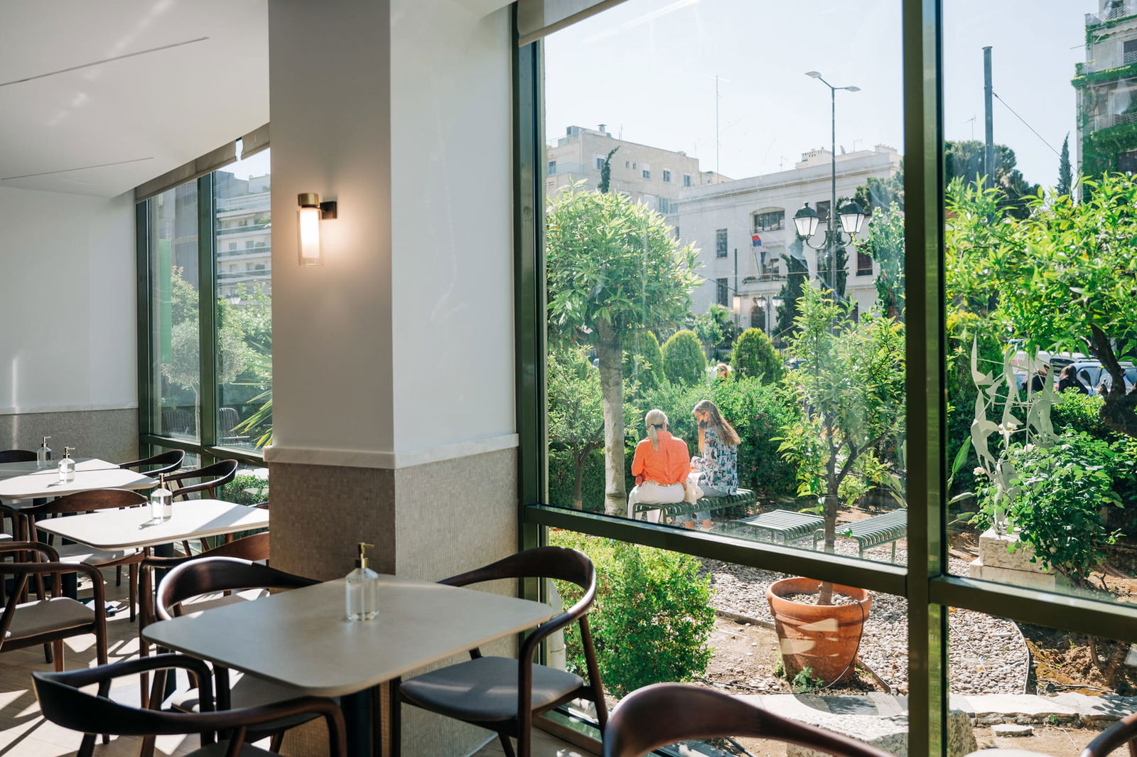 1992433-athinais-hotel.jpg