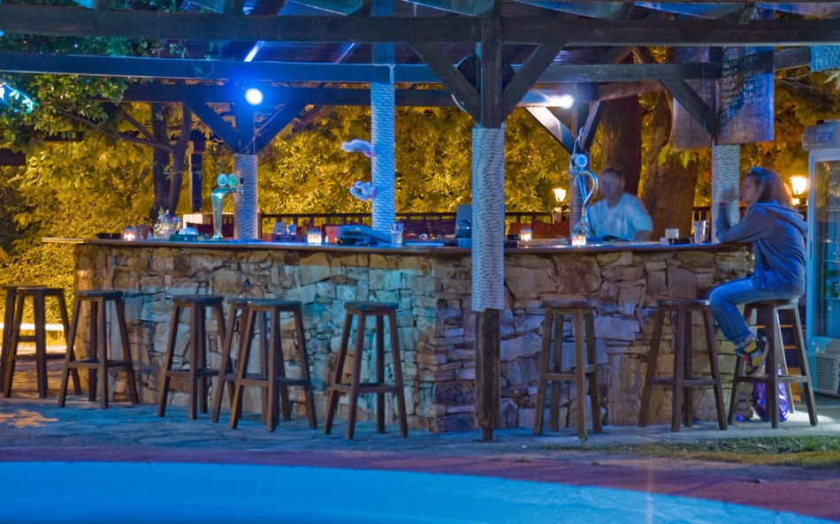 Natasa Bar